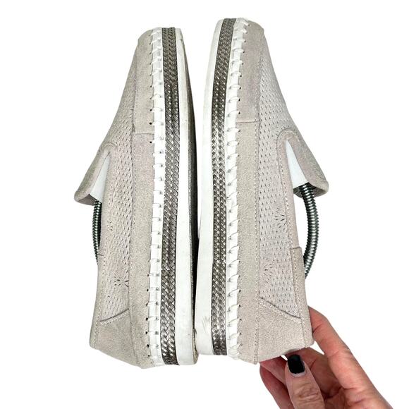 Bernie Mev. New York Light Grey White Slip On Suede Laser Cut Loafer Size 8 - Picture 3 of 7